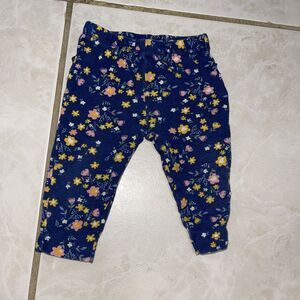 1303. Carter's Size 6 months